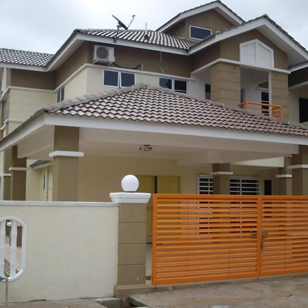 Greenleaf Angsana Homestay Jerantut Luaran gambar